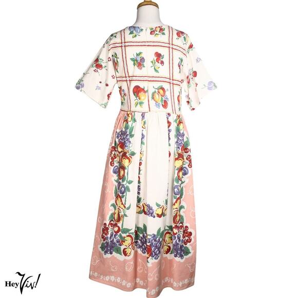 Vintage Kitsch'n Couture Dress from Vintage Fruit Tablecloth L B36 W34 - Hey Viv - Picture 3 of 8